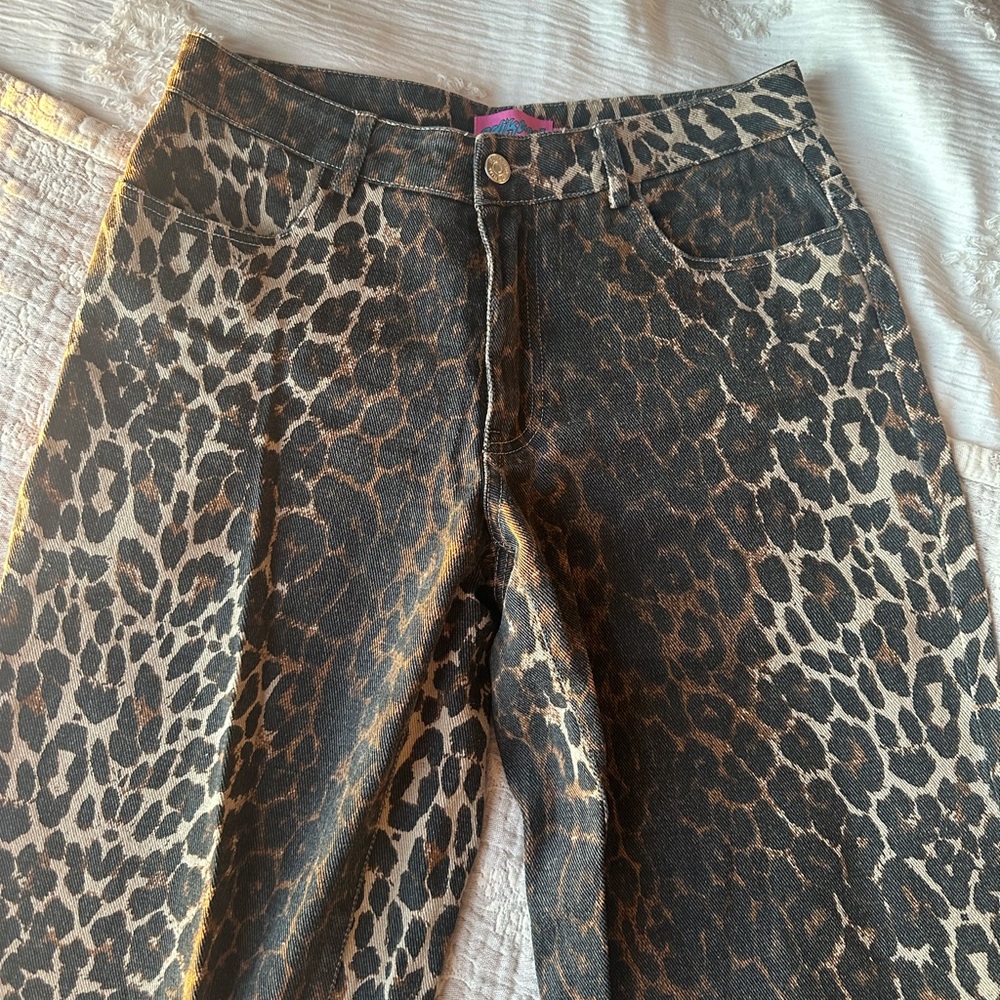 Edikted Leopard Print Women's Jeans